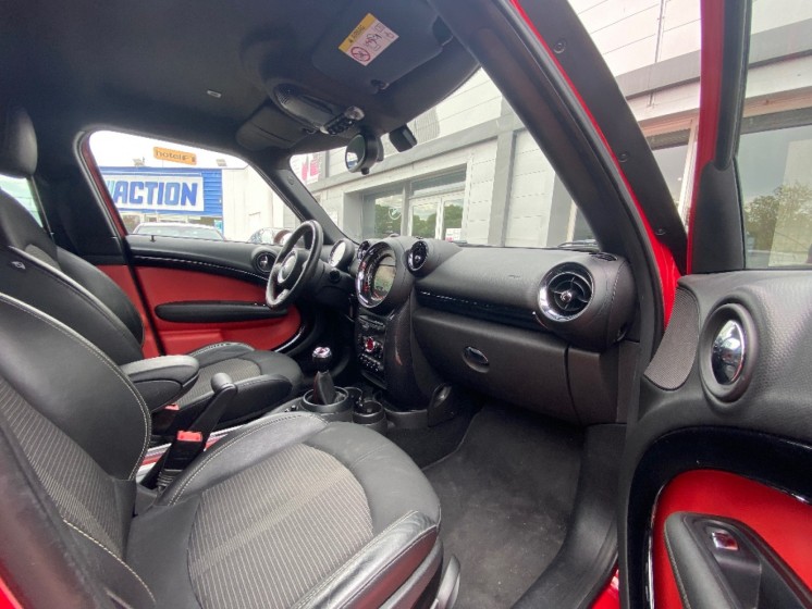Mini Countryman R60 SD 143 ch Finition John Cooper Works