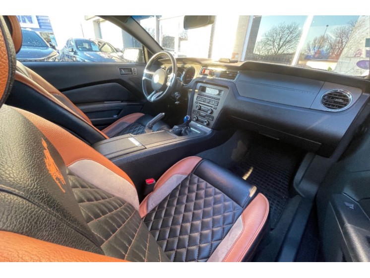 Ford Mustang 3.7l 305 CH V6