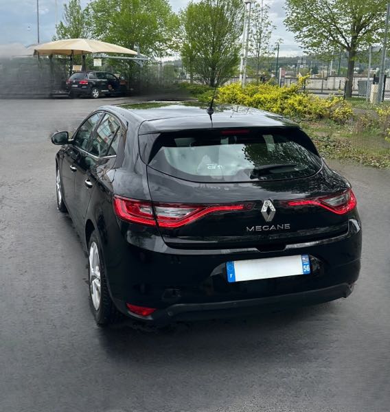 Renault Megane IV 1.5 DCI 115 BLUE BUSINESS EDC