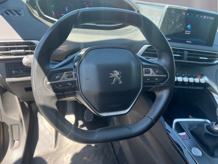 Peugeot 3008 1.2 Puretech 130ch SS BVM6 Allure