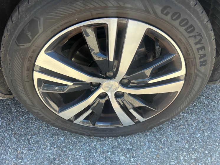 Peugeot 3008 1.2 Puretech 130ch SS BVM6 Allure