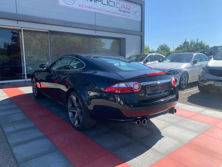 Jaguar Xk Coupe 4.2 - 304 A
