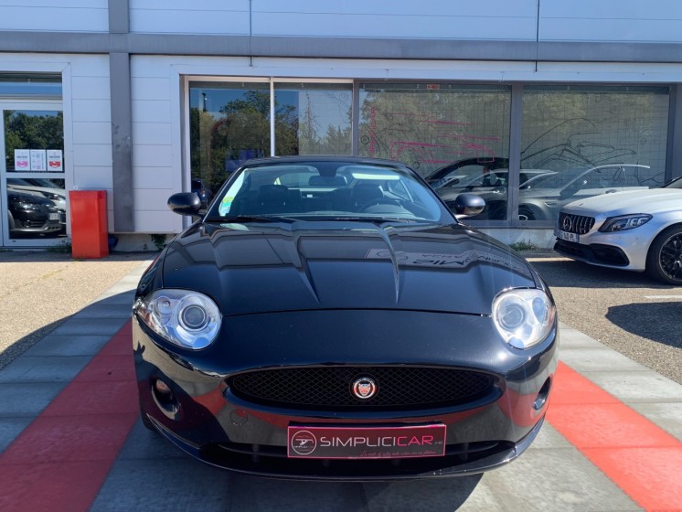 Jaguar Xk Coupe 4.2 - 304 A