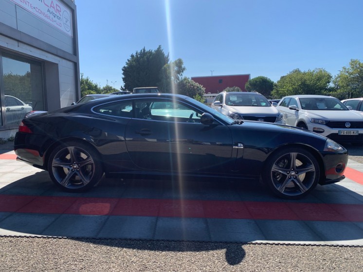 Jaguar Xk Coupe 4.2 - 304 A