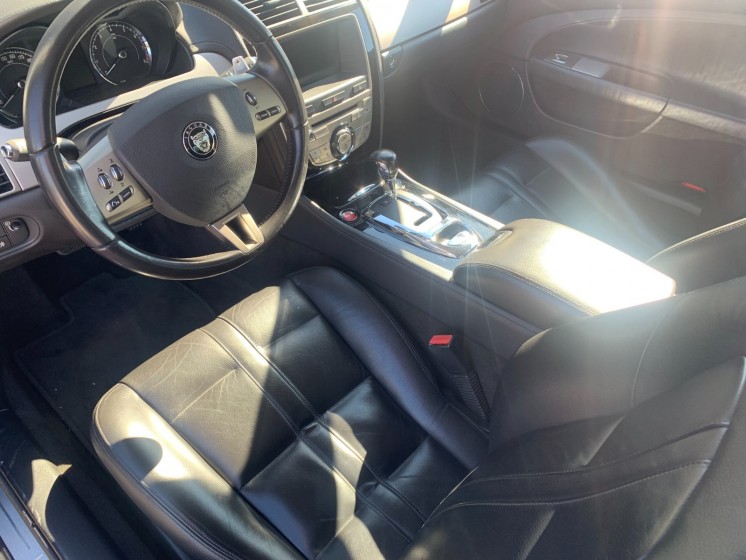 Jaguar Xk Coupe 4.2 - 304 A