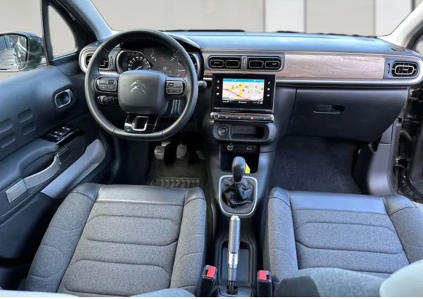 Citroen C3 III 1.2 PURETECH SHINE PACK CAMERA GPS Démarrage sans clef