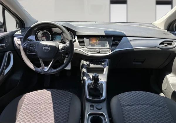 Opel Astra V (2) 1.2 ECOTEC TURBO 110 EDITION