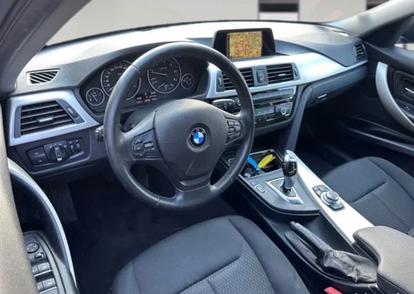 Bmw Serie 3 (f31) (2) touring 318d 150 gps