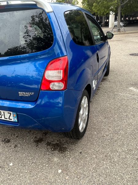 Renault Twingo II 1.2 TCE 100 GT