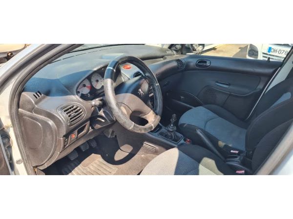 Peugeot 206+ 1. 4 HDi eco 70 1398cm3 68cv