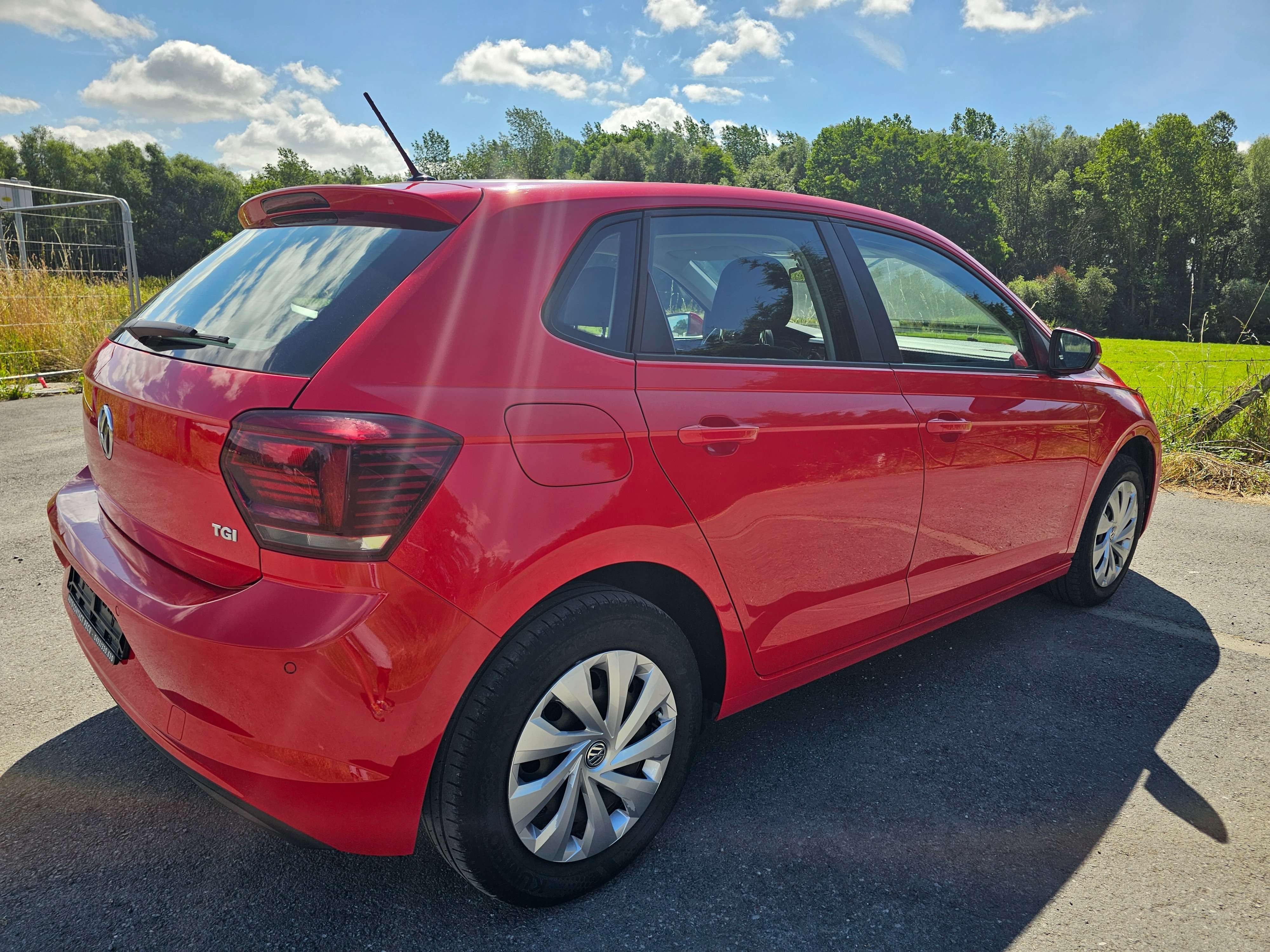 Volkswagen Polo ESSENCE / 5 PORTES / GARANTIE