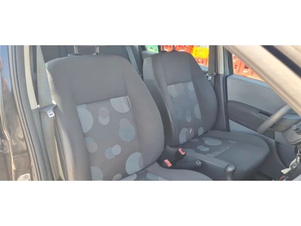 Renault Grand Modus / 1.5 dCi 1461cm3 65cv