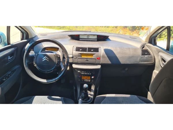 Citroen C4 I 1.6 HDi 1560cm3 109cv
