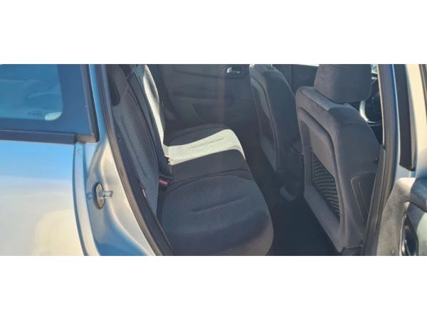 Citroen C4 I 1.6 HDi 1560cm3 109cv