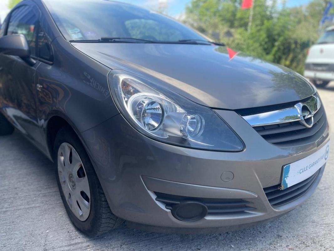 Opel Corsa ESSENCE/GPL.. paiement en 4 fois sans frais
