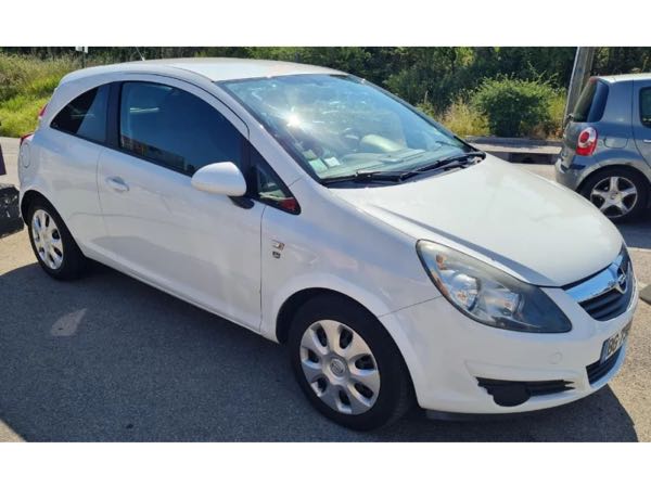 Opel Corsa D 1.3 CDTI 1248cm3 75cv