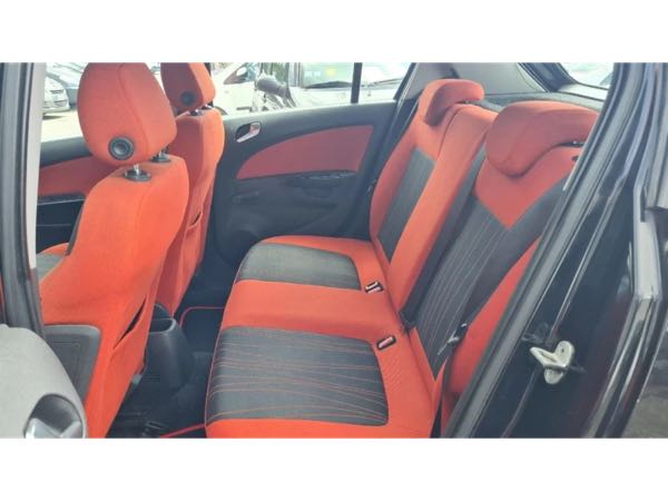 Opel Corsa 1.3 CDTI 1248cm3 75cv