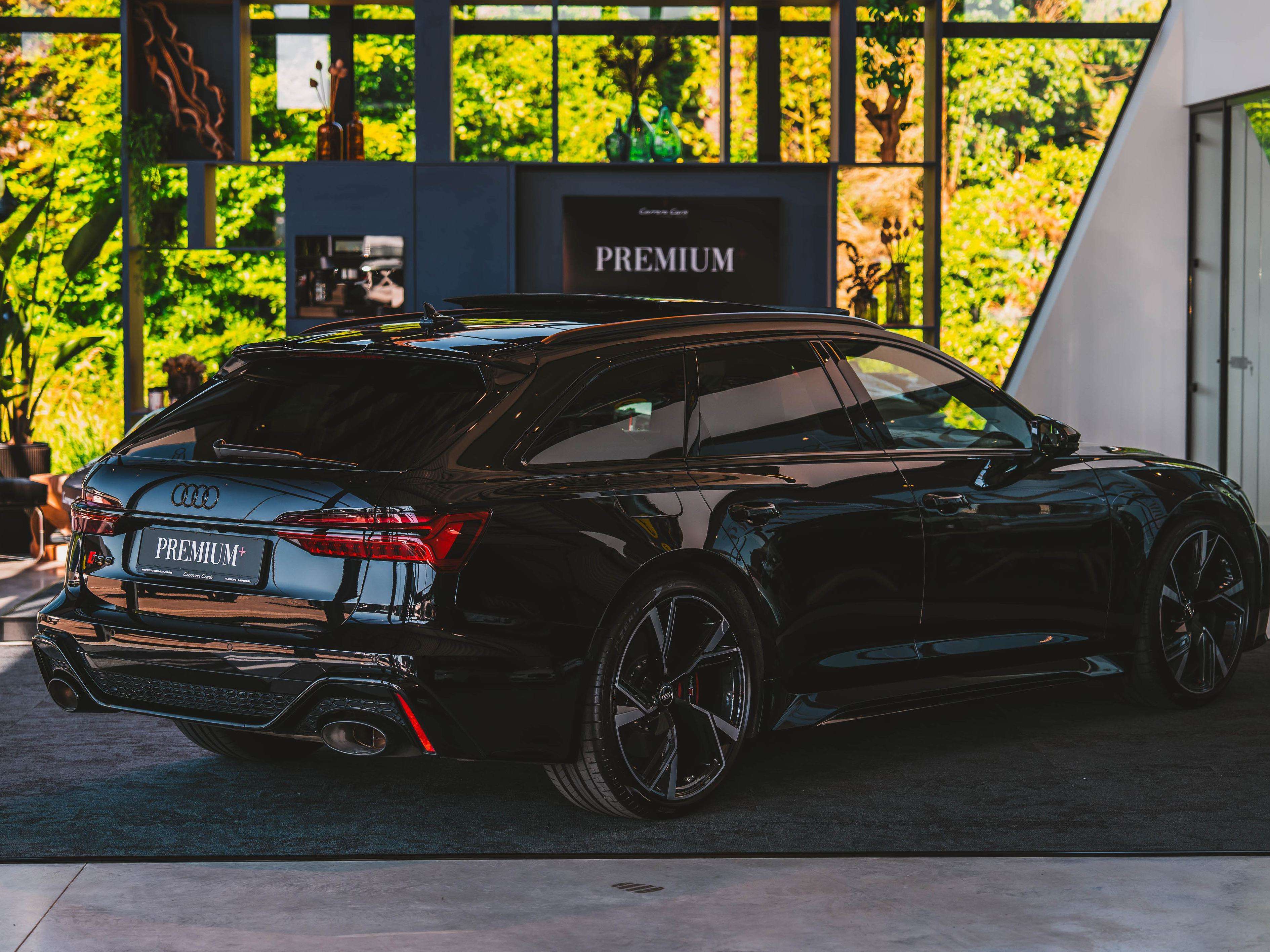 Audi RS6 4.0 TFSI Quattro*|PANO*CARBON*HUD*MATRIX*DYNAMIC*|