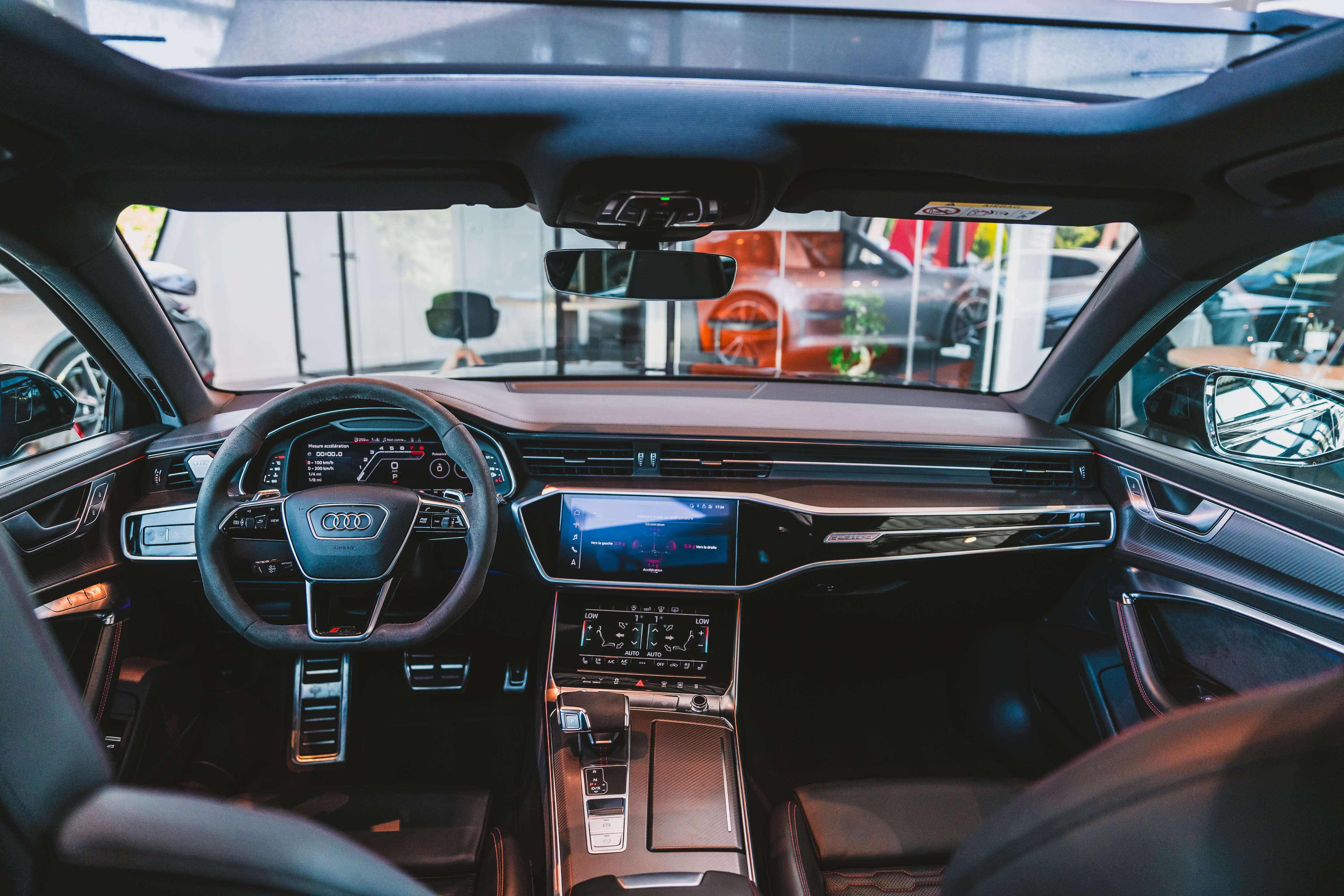 Audi RS6 4.0 TFSI Quattro*|PANO*CARBON*HUD*MATRIX*DYNAMIC*|