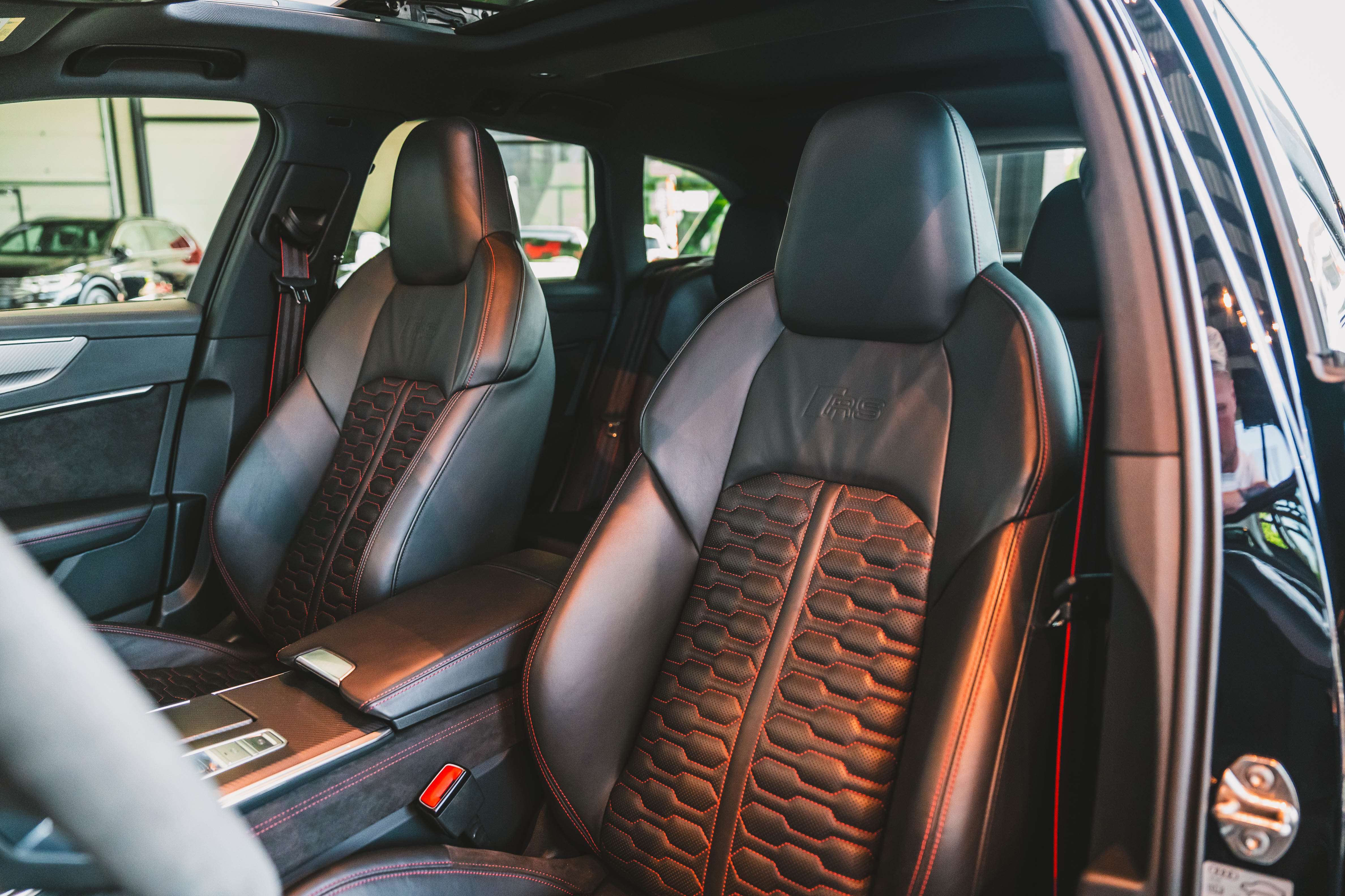 Audi RS6 4.0 TFSI Quattro*|PANO*CARBON*HUD*MATRIX*DYNAMIC*|