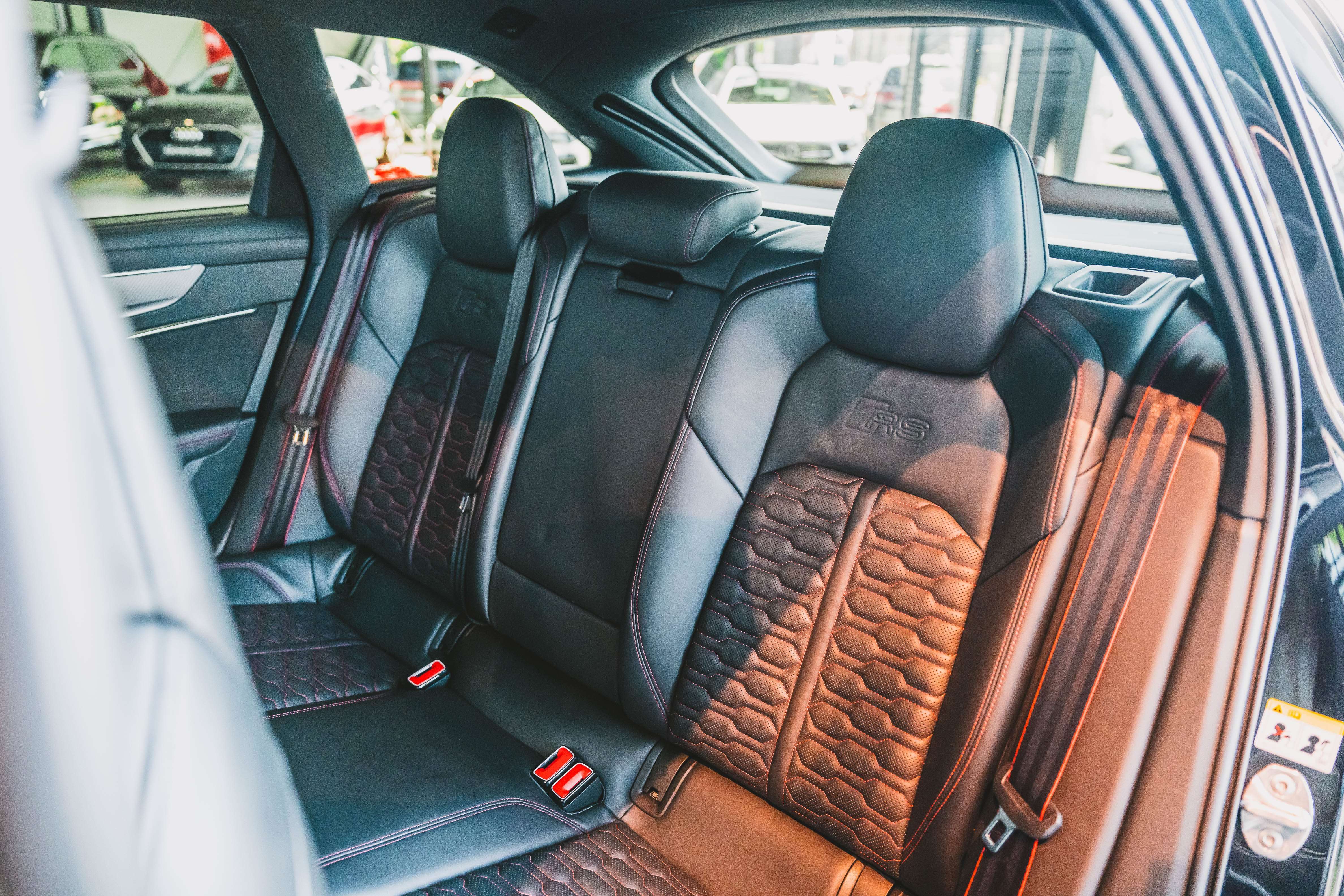 Audi RS6 4.0 TFSI Quattro*|PANO*CARBON*HUD*MATRIX*DYNAMIC*|