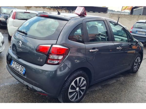 Citroen C3 II 1.2 VTi 82 1199cm3 82cv