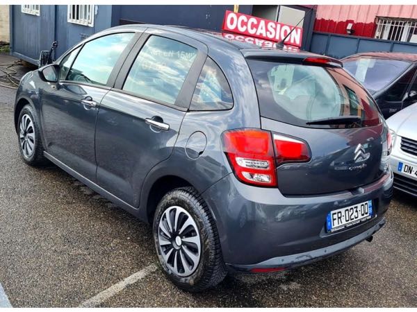 Citroen C3 II 1.2 VTi 82 1199cm3 82cv