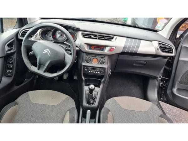 Citroen C3 II 1.2 VTi 82 1199cm3 82cv