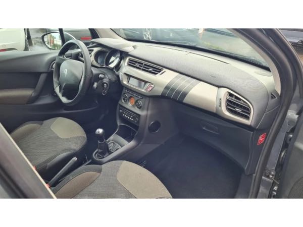 Citroen C3 II 1.2 VTi 82 1199cm3 82cv