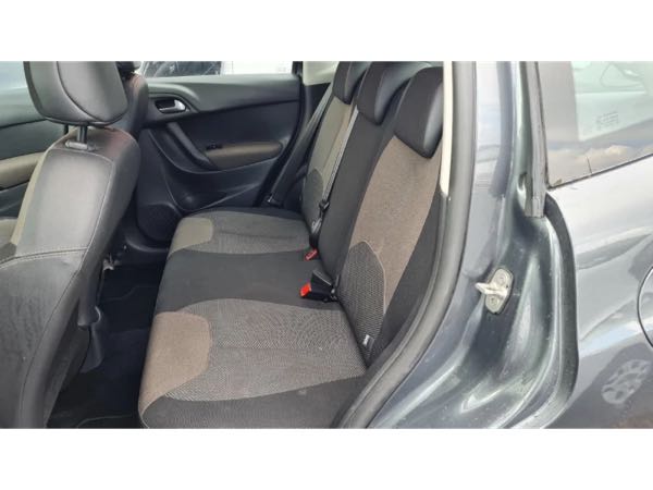 Citroen C3 II 1.2 VTi 82 1199cm3 82cv