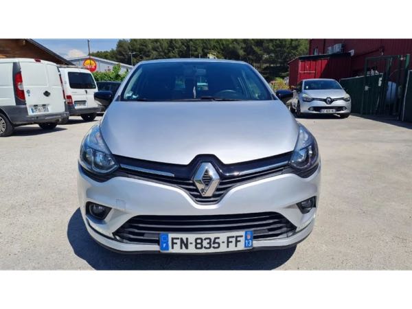 Renault Clio IV 1.2 16V 1149cm3 73cv