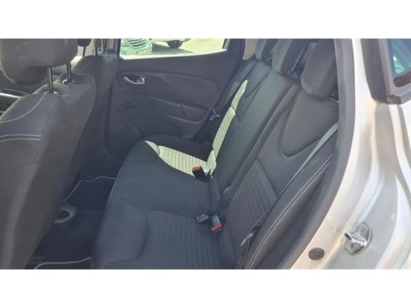 Renault Clio IV 1.2 16V 1149cm3 73cv