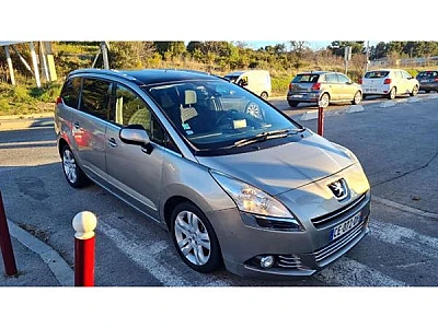 Peugeot 5008 2.0 HDi (150Ch)