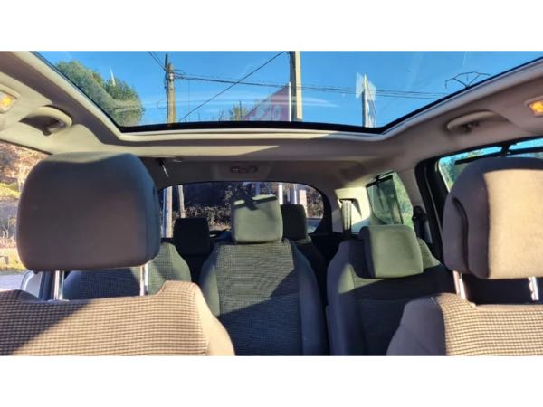 Peugeot 5008 2.0 HDi (150Ch)