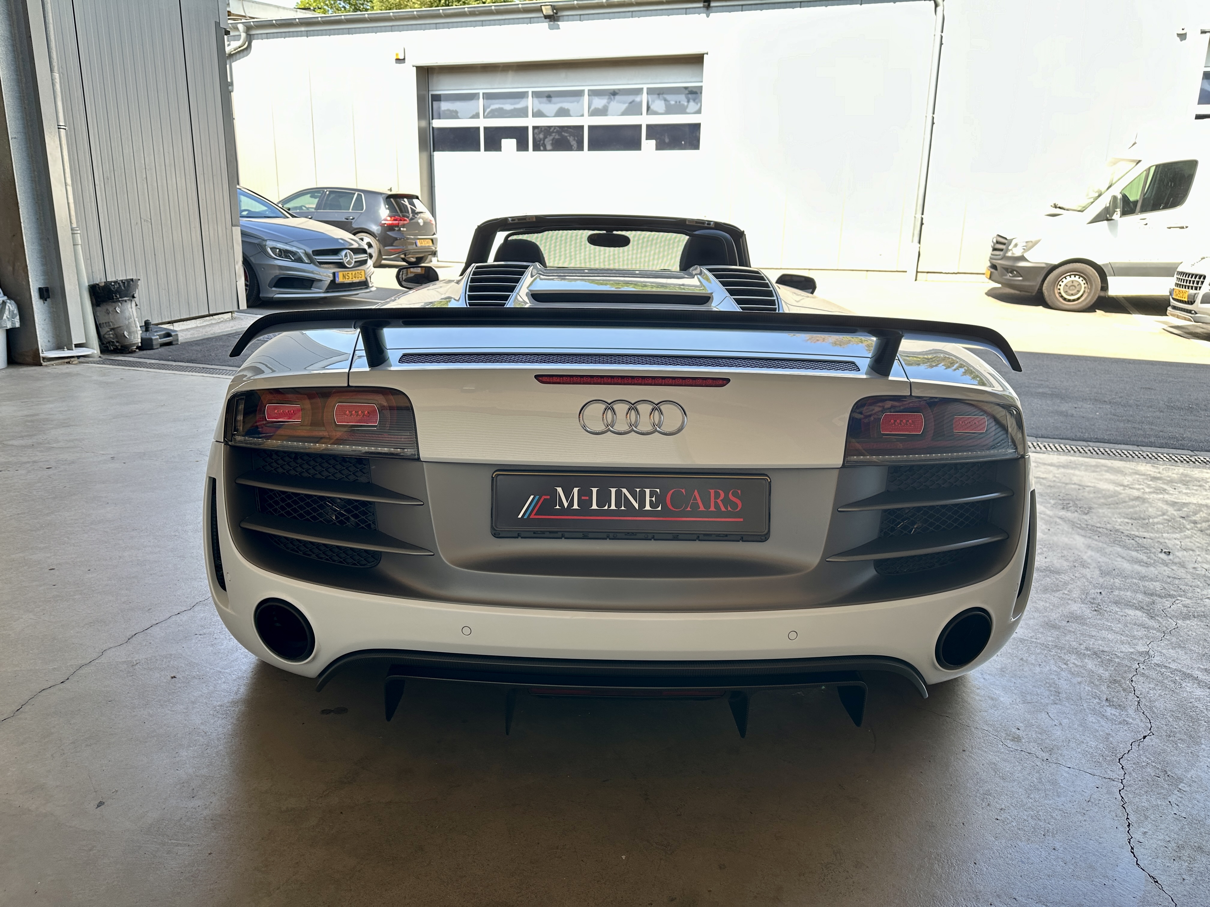 Audi R8 GT QUATTRO 5.2 V10 560ch N° 227/333