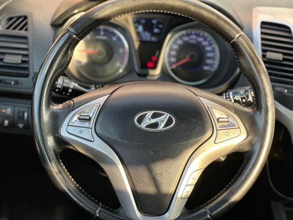 Hyundai Ix20 1.4CRDI 90PK | OPEN DAK | DIGITALE AIRCO |