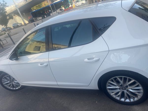 Seat Leon III (2) 1.6 TDI 115 S&amp;S URBAN