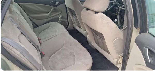 Citroen C5 C5 2.0l hdi 90ch pack clim 10/2003