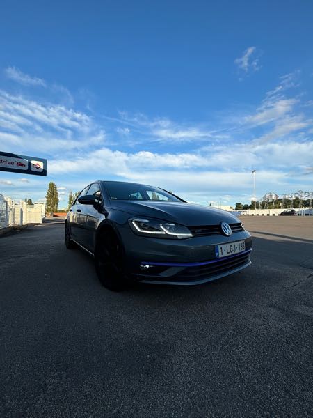 Volkswagen Golf VII (2) 1.0 TSI 110 BLUEMOTION TECHNOLOGY CONFORT BUSINESS
