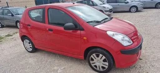 Nissan Pixo Nissan pixo 1.0l 70ch 4cv 57.000km 12/2009 4 900