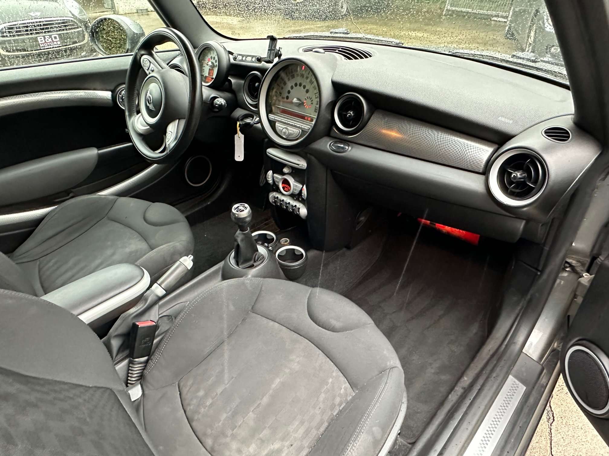 MINI Cooper S 1.6i XENON /KLIMA/CRUISE/GARANTIE/LEZ OK