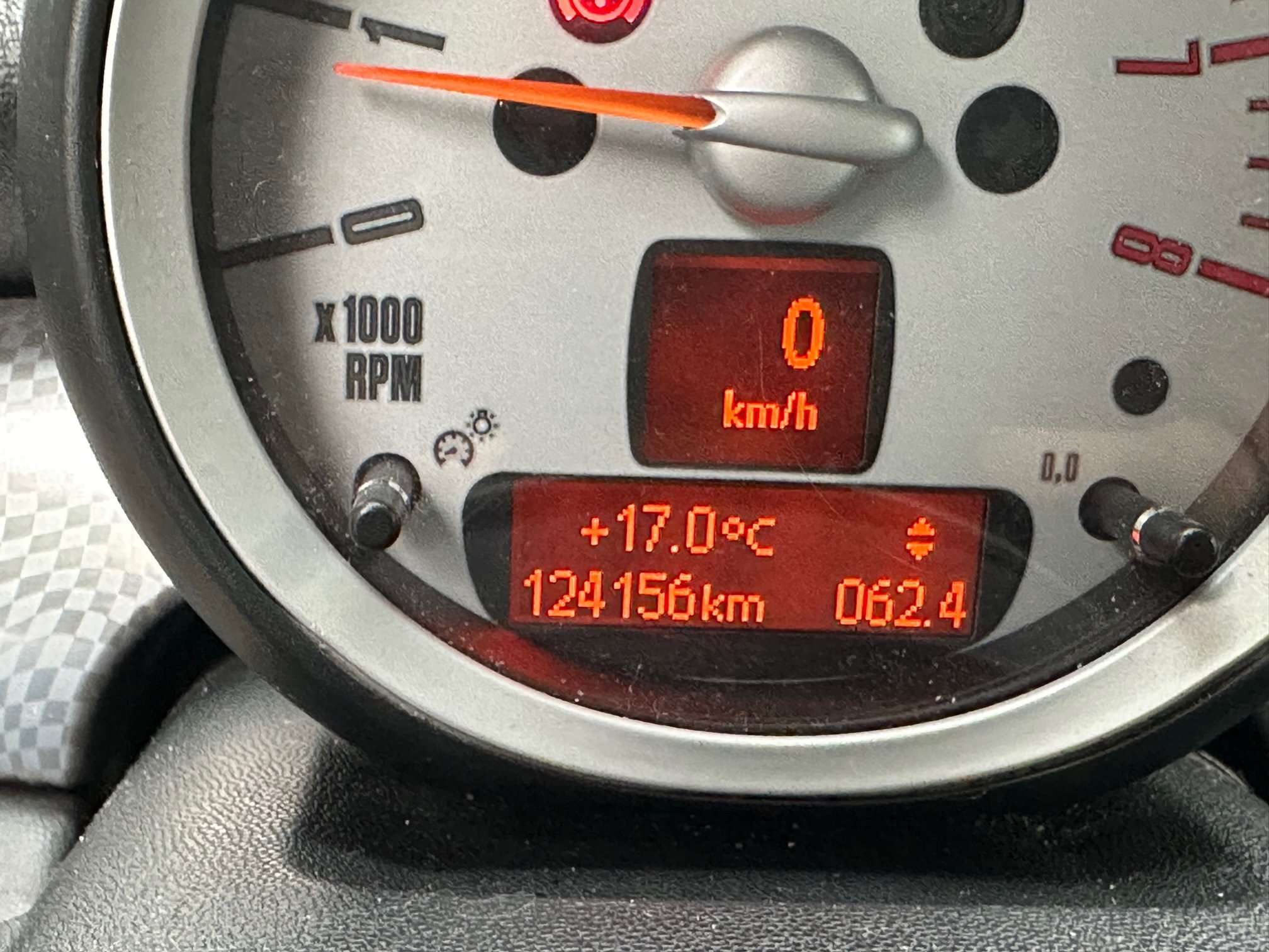 MINI Cooper S 1.6i XENON /KLIMA/CRUISE/GARANTIE/LEZ OK