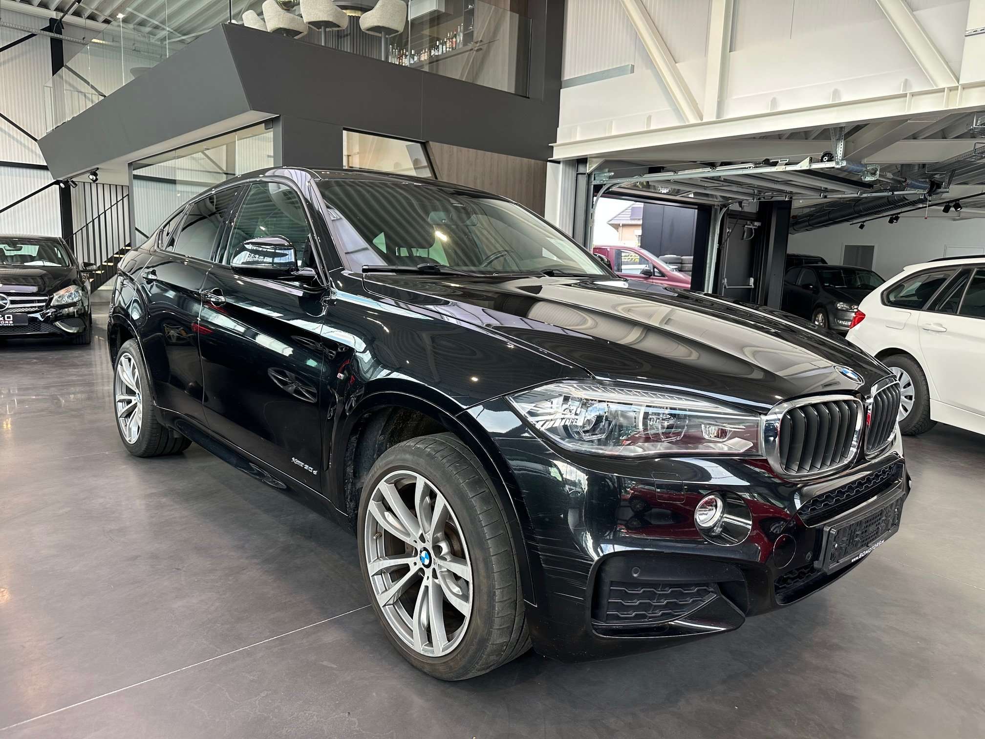 BMW X6 3.0 dAS xDrive30/M-PACK/HEAD UP/TREKH. 32.975 +BTW