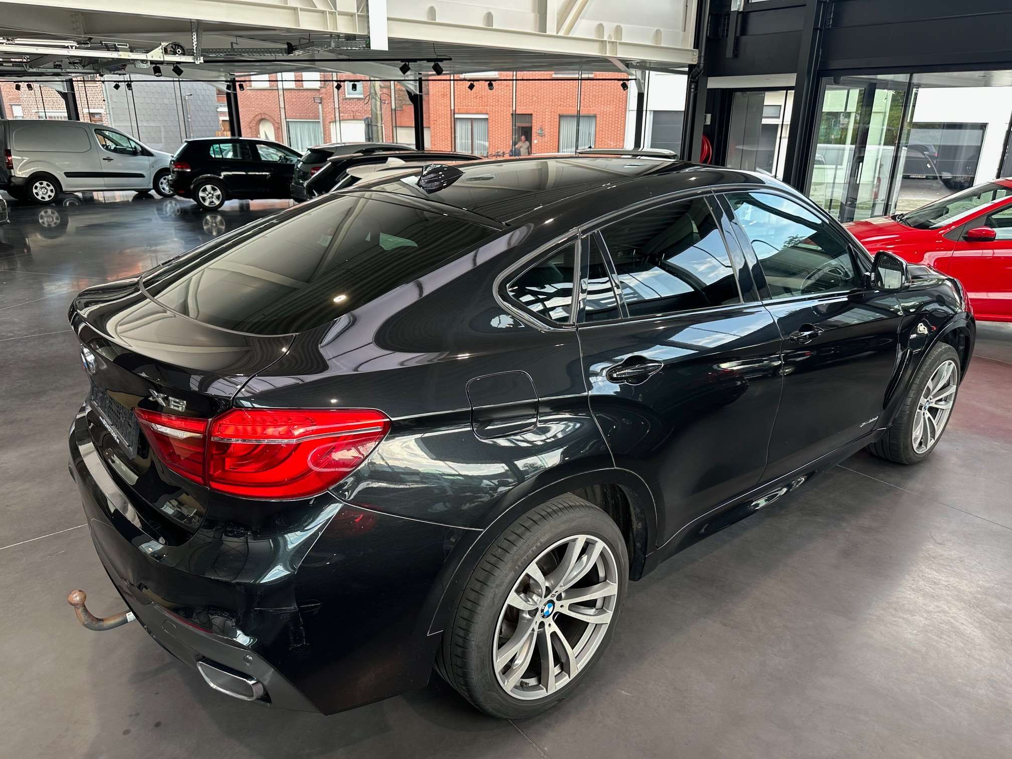 BMW X6 3.0 dAS xDrive30/M-PACK/HEAD UP/TREKH. 32.975 +BTW