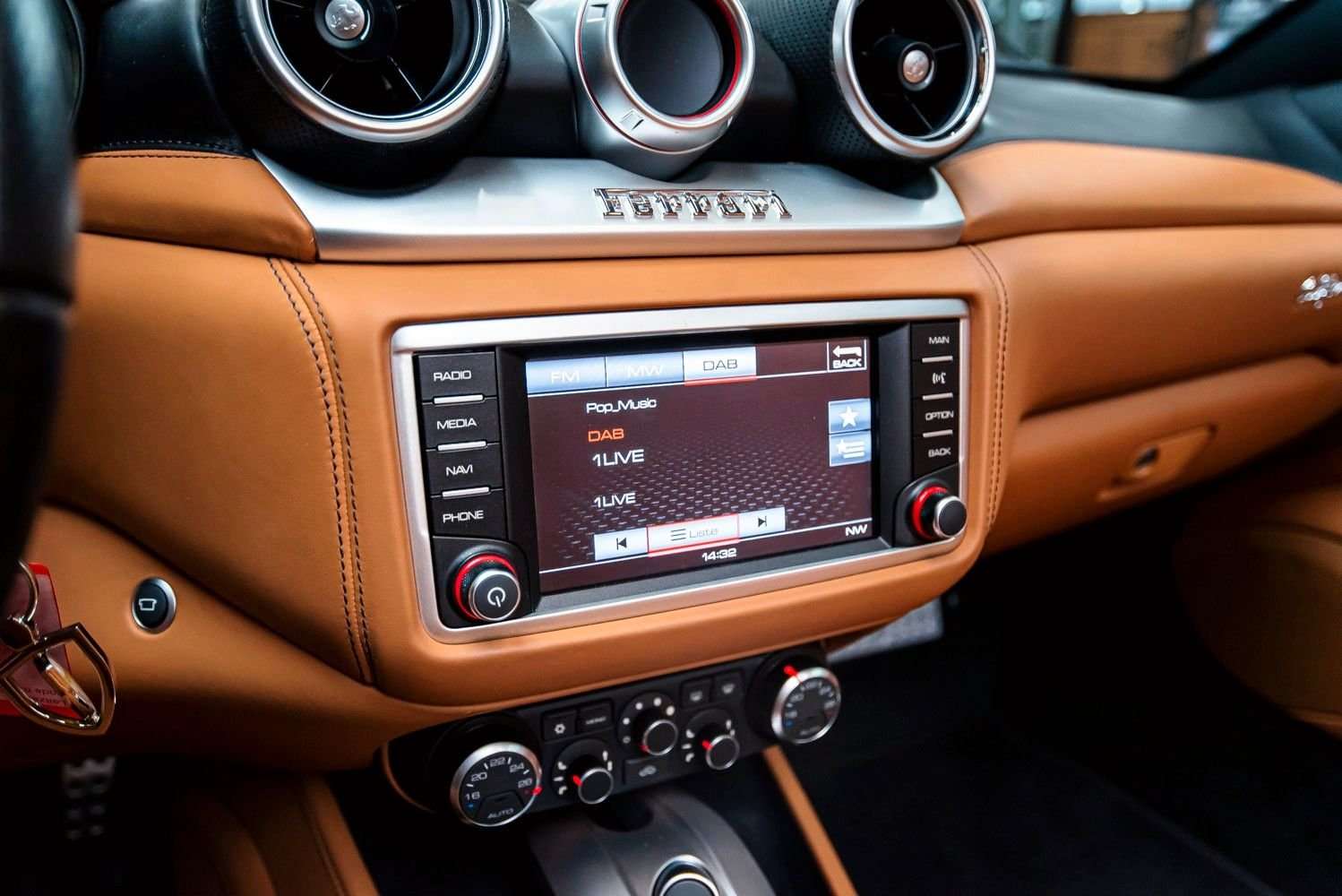 Ferrari California 4.0 V8 Bruin Daytona leder, 1eig, Full Fer.Service