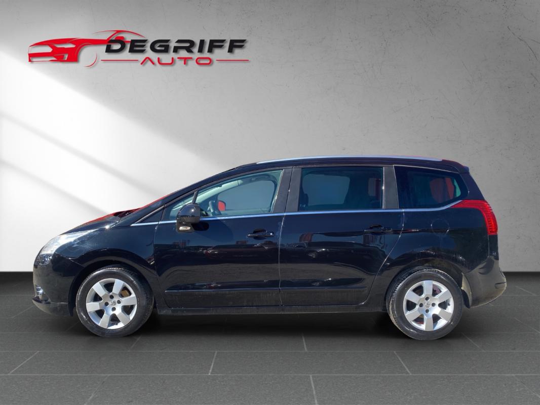 Peugeot 5008 1.6 HDi 115ch FAP BVM6 Style 7pl