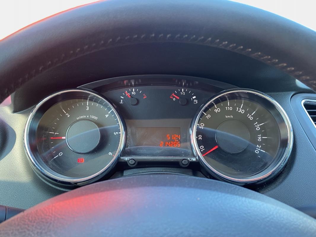 Peugeot 5008 1.6 HDi 115ch FAP BVM6 Style 7pl
