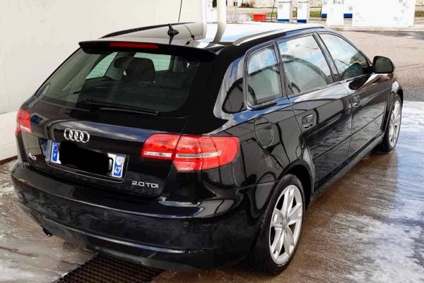 Audi A3 II (2) SPORTBACK 2.0 TDI 140 AMBIENTE