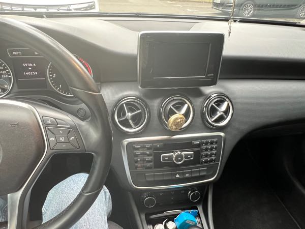 Mercedes-Benz Classe A III (2) 180 D INTUITION