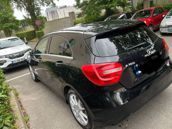 Mercedes-Benz Classe A III (2) 180 D INTUITION